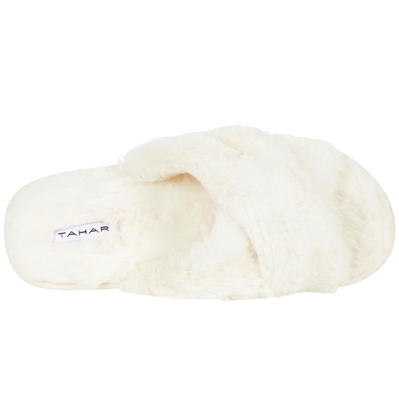 ELI TAHARI White Faux Fur Slippers - Picture 1 of 6